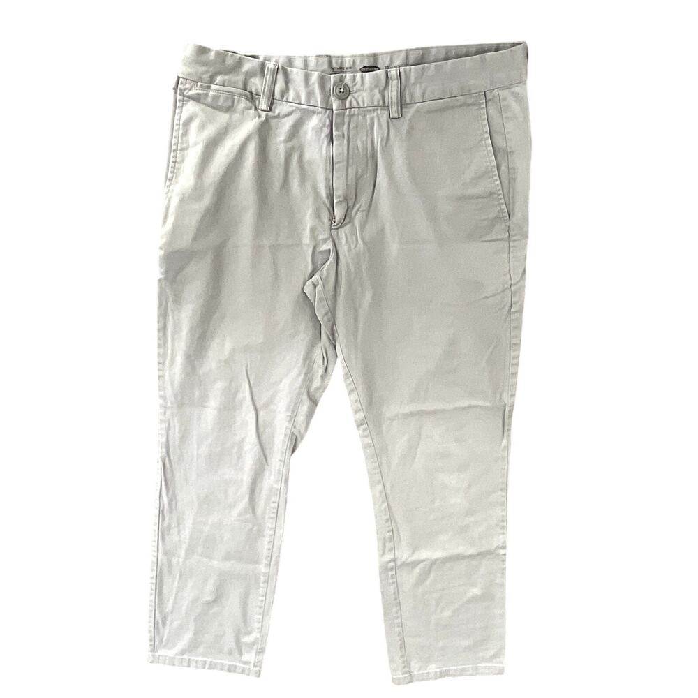 Old Navy Chino Pants Men’s 32x30 Light Gray Slim Fit Cotton Casual